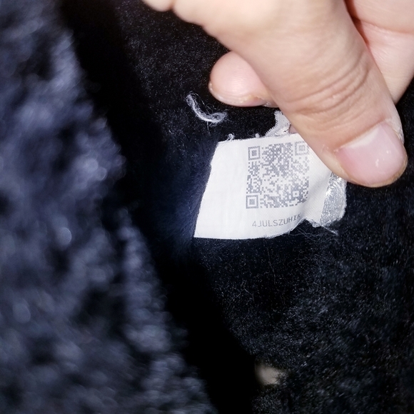 🌸UGG | Black Sherpa Lined Boots 8 - Picture 3 of 7